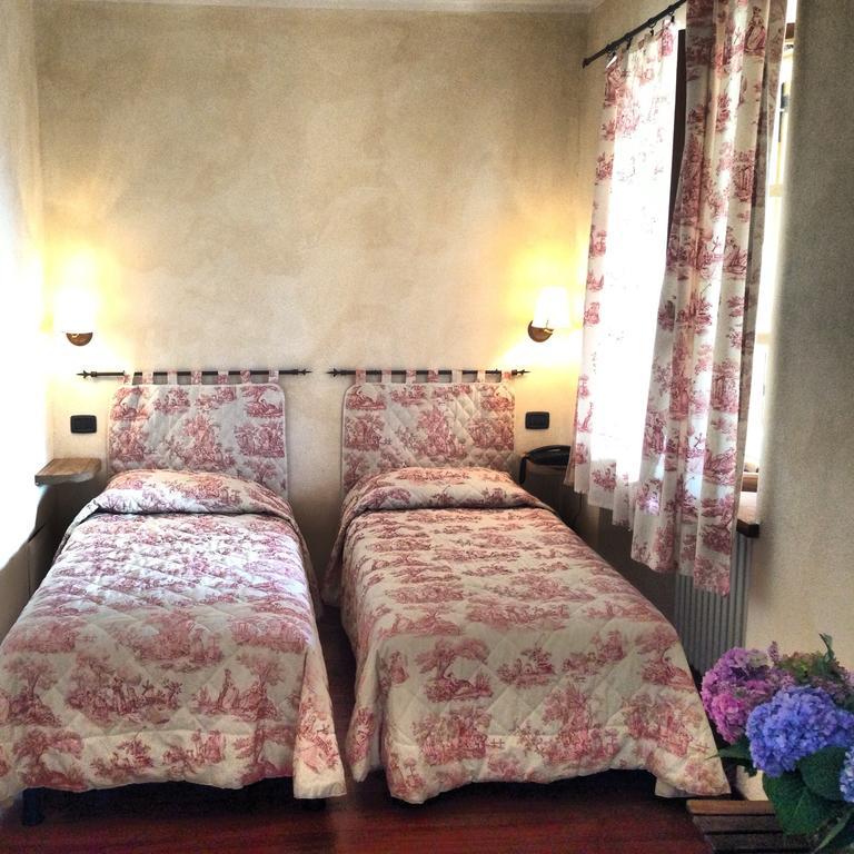 Le 5 Frecce Villa Cavour Værelse billede